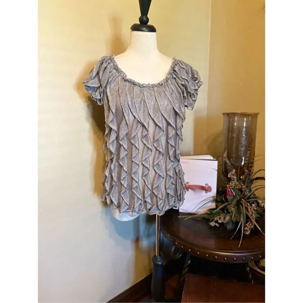 Lauren Michelle Silver Grey Sleeveless Dressy Ruffled Pullover Blouse Small